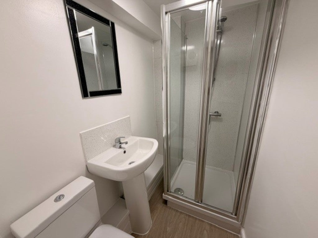 Flat Latham Street in Preston