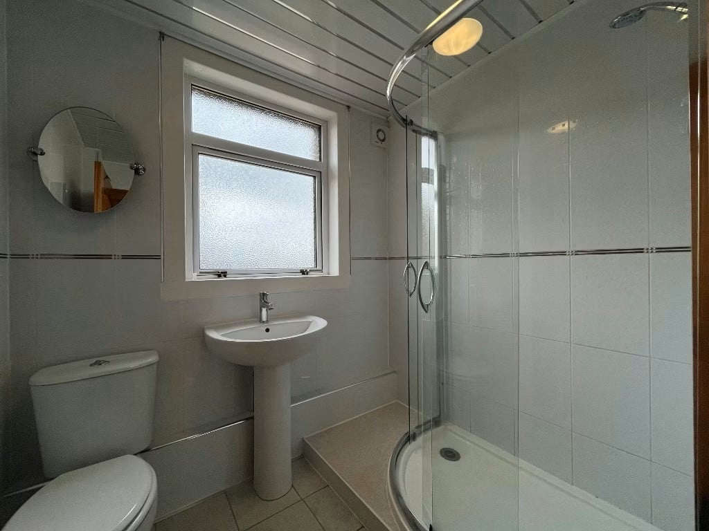 Flat Burnton Place in New Cumnock