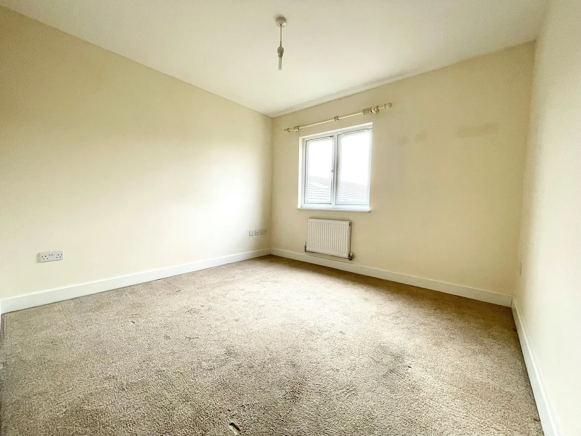 Flat Chichester Close in Rainham