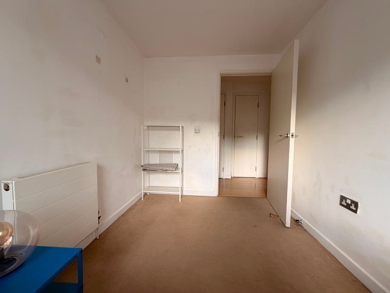 Room Wellington Square in Greater London