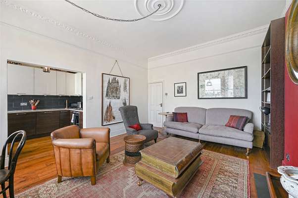 Flat Marlborough Road in Greater London