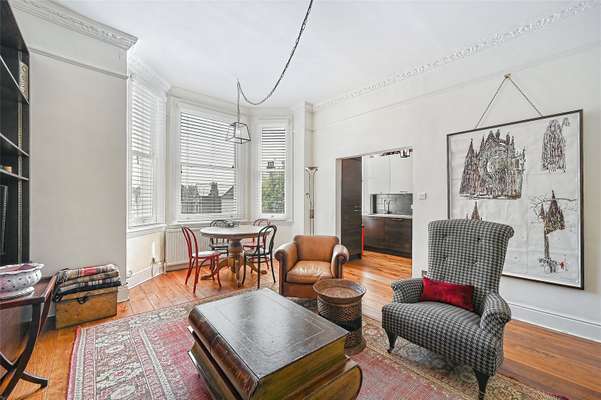 Flat Marlborough Road in Greater London