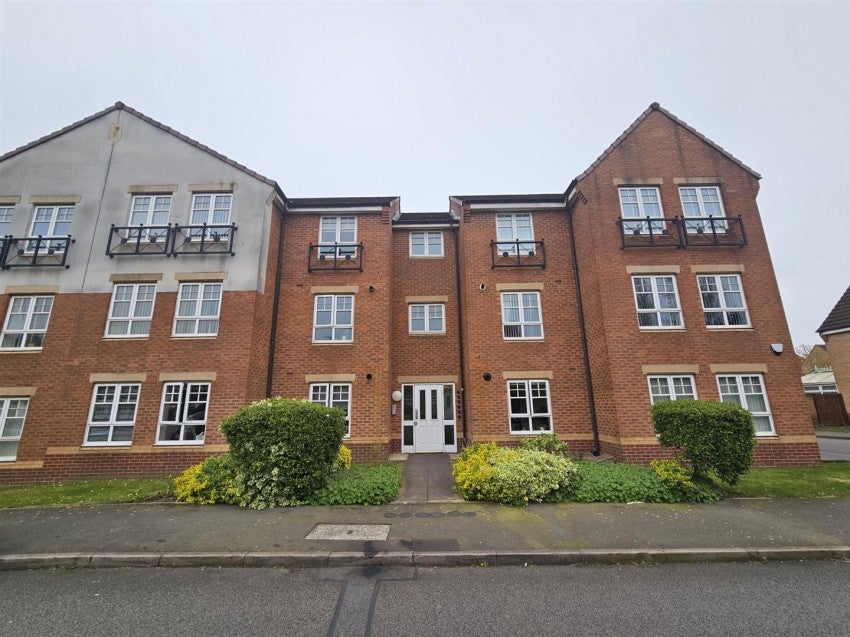 Flat Yale Road in Willenhall