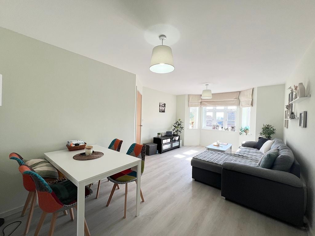 Flat Brattice Drive in Salford