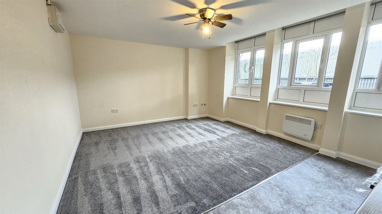 Flat Norton Road in Newhaven