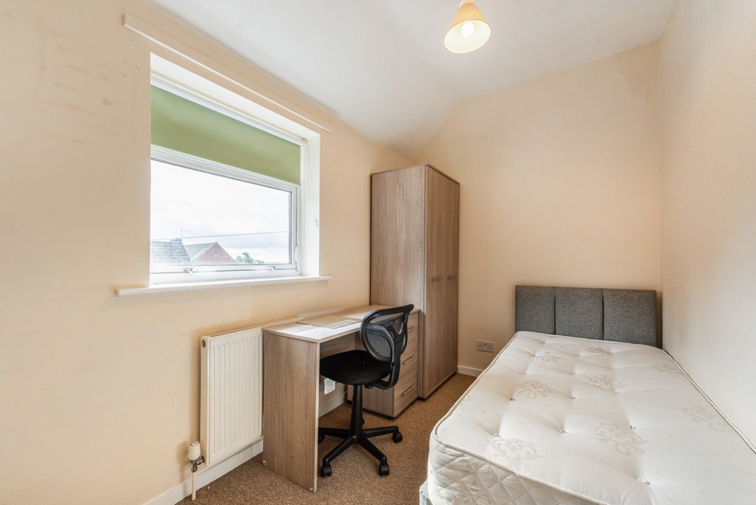 Room Stanmore Lane in Winchester