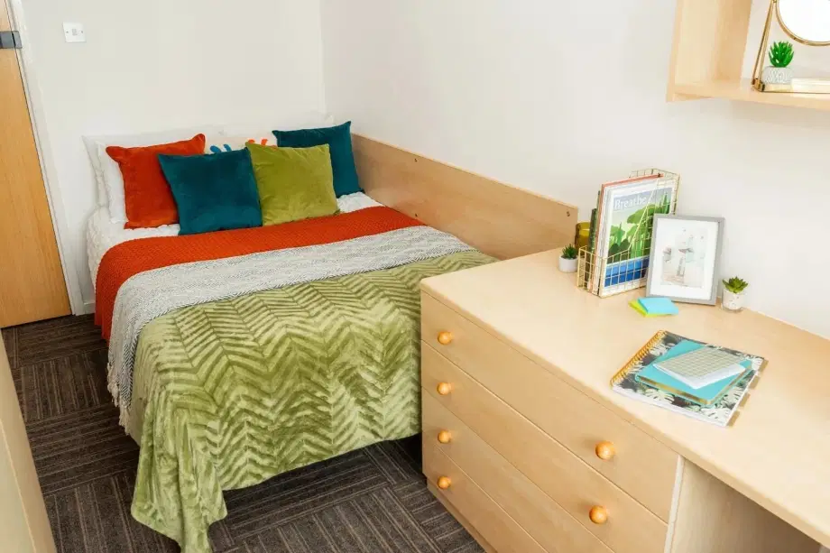 Room Pickop Street in Liverpool