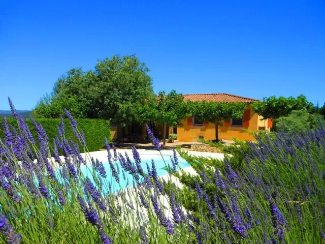 Maison Chemin des Joumillons à Saint-Saturnin-lès-Apt