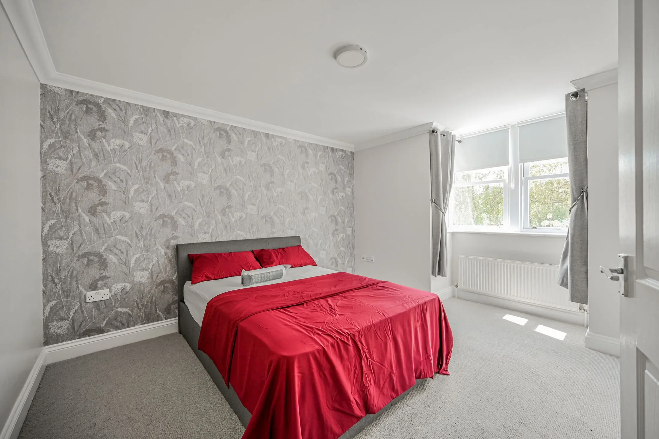 Flat Beresford Road in Greater London