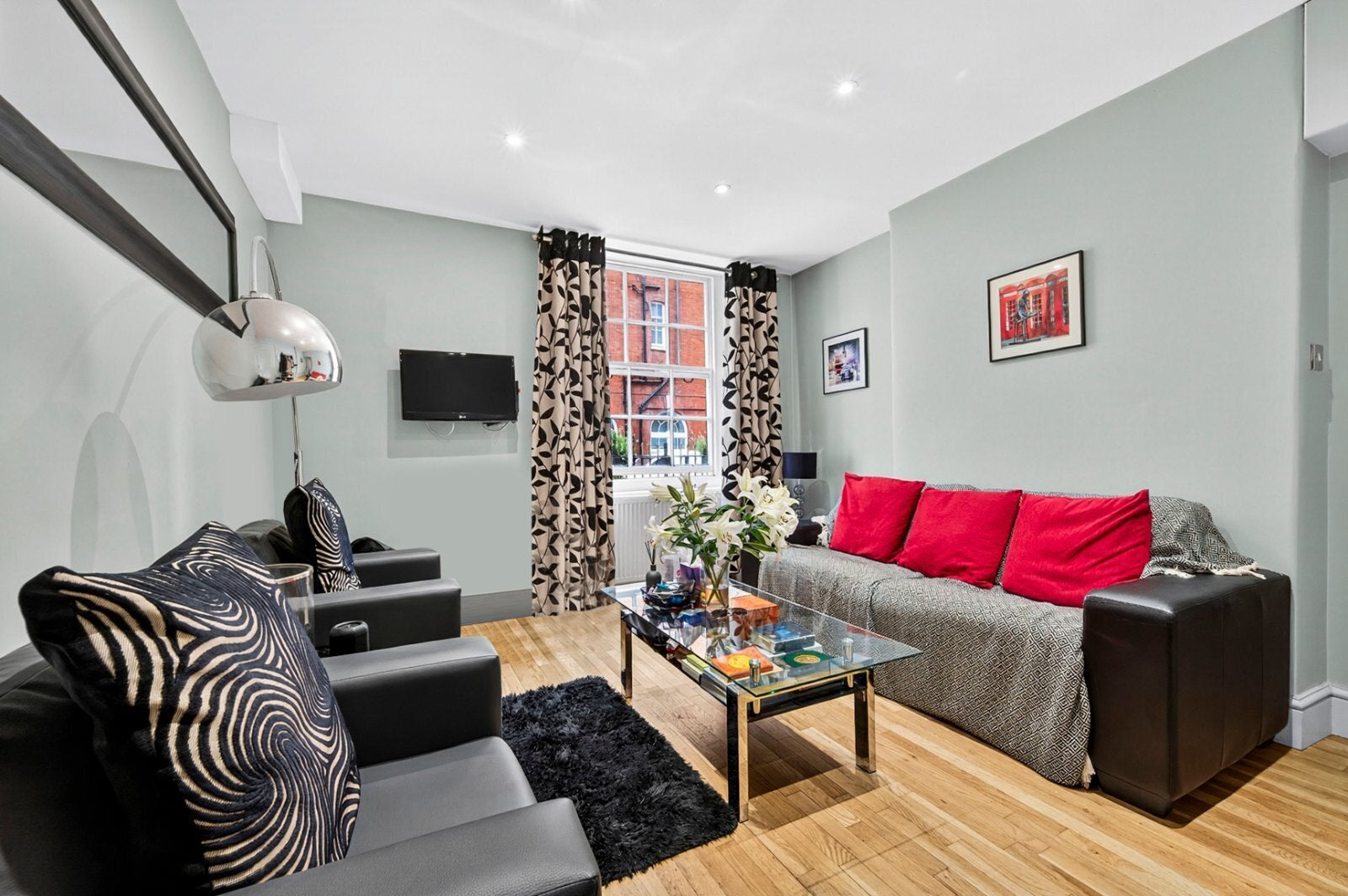 Flat Tavistock Street in City of Westminster