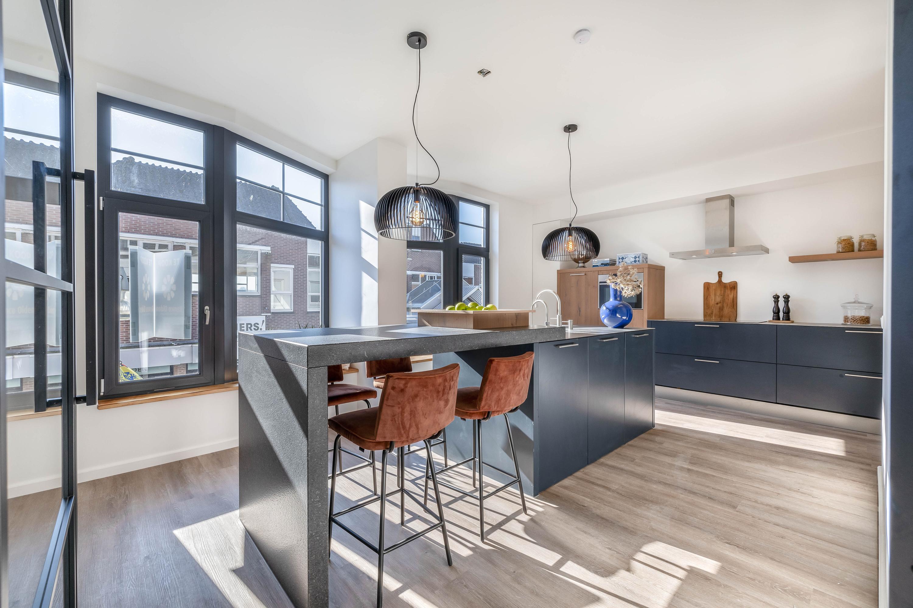 Appartement te koop: Grotestraat 235C, Waalwijk