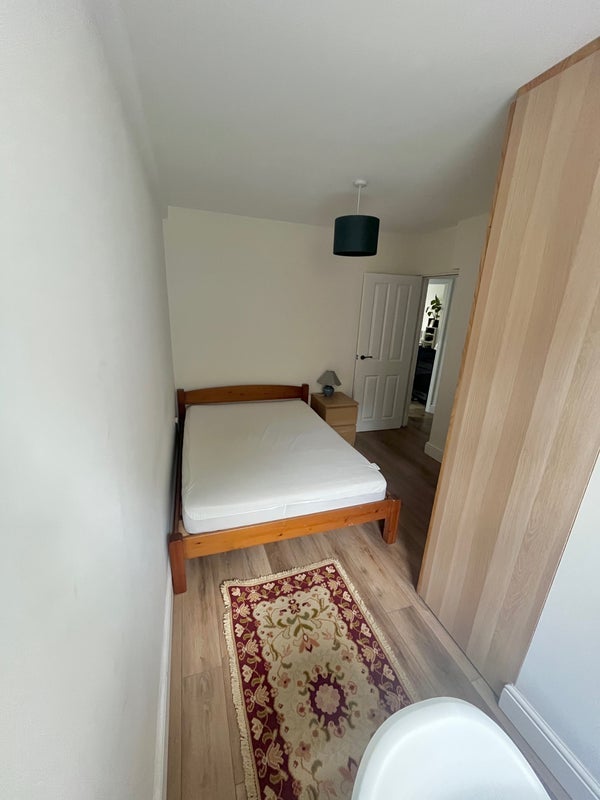 Room Kyverdale Road in Greater London