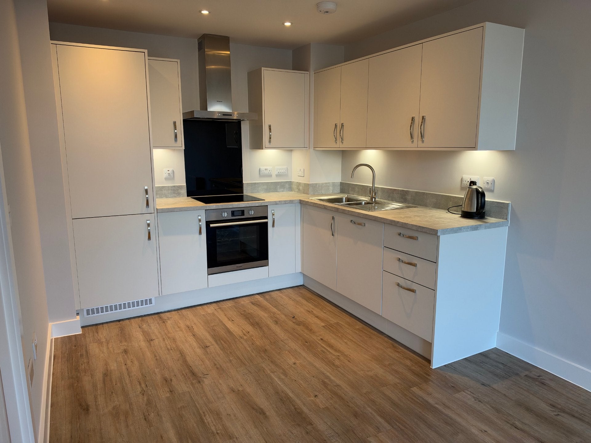 Flat Severn Road in Weston-super-Mare