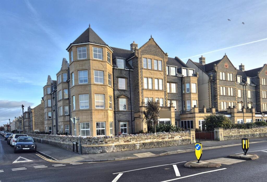 Flat Severn Road in Weston-super-Mare