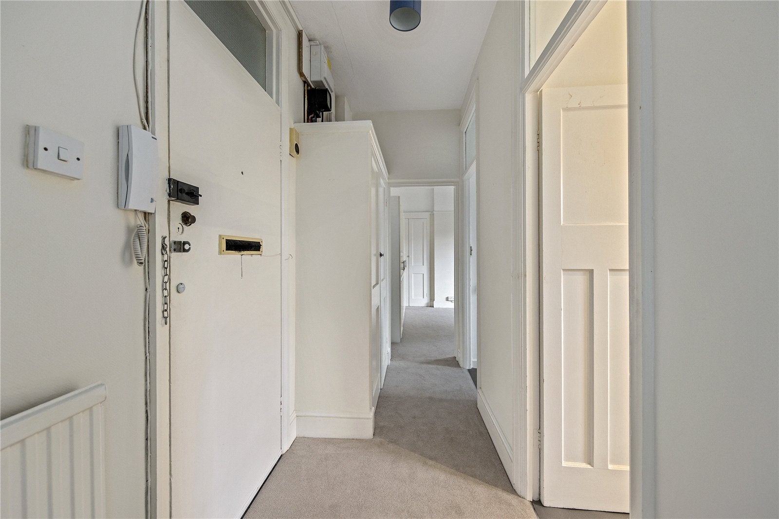 Flat Arlington Road in Greater London