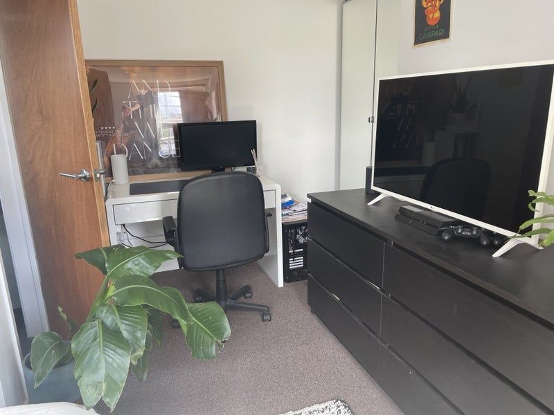 Room Elswick Road in Greater London