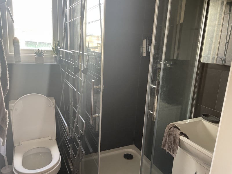 Room Elswick Road in Greater London