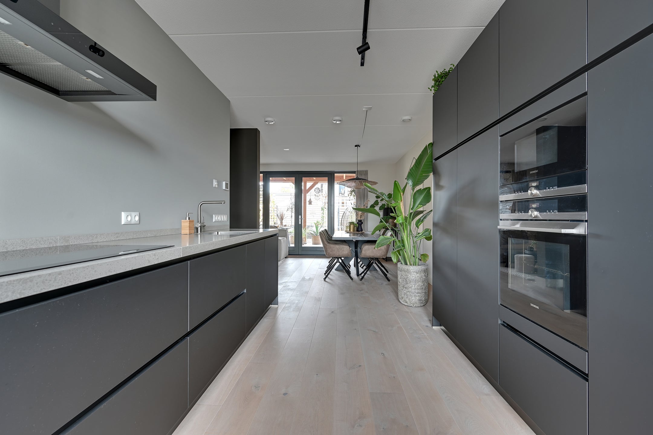 Hoekwoning te koop: Swanepol 8, Zevenaar