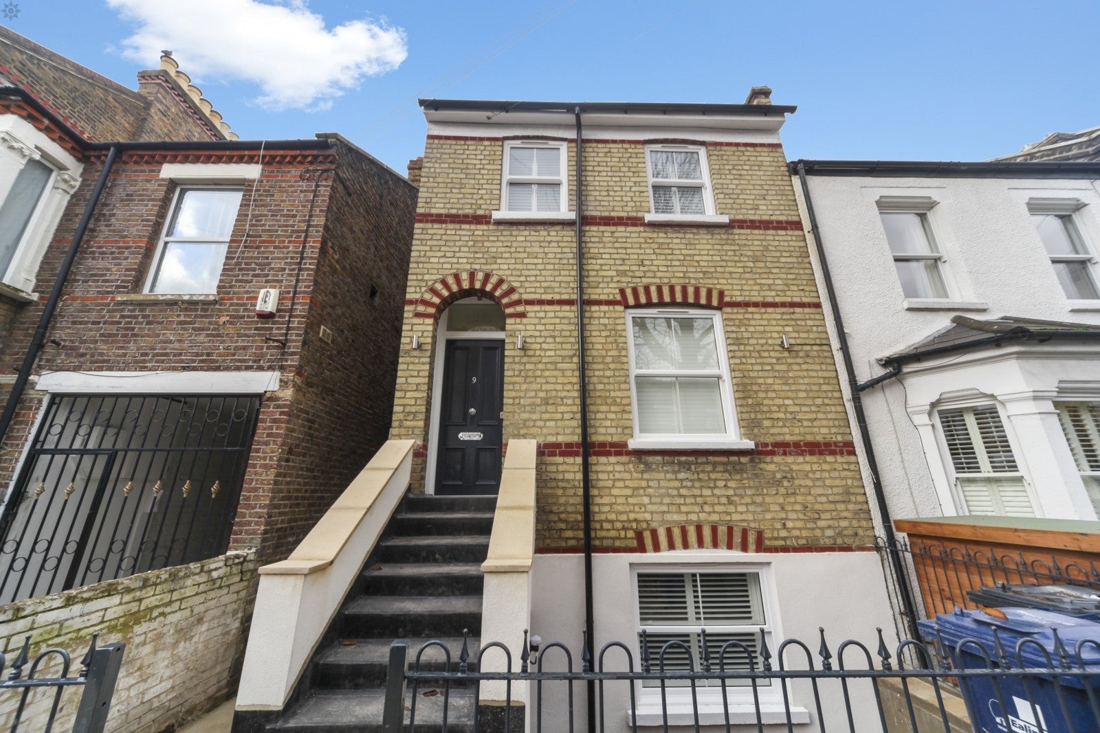 Room Berrymede Road in Greater London