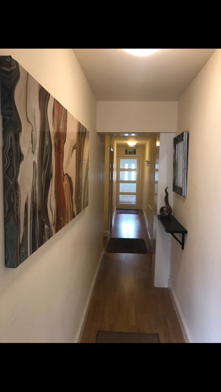 Room Lister Avenue in Bradford