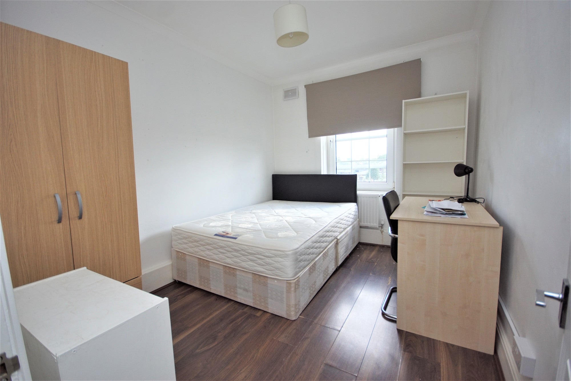 Flat Islip Street in Greater London