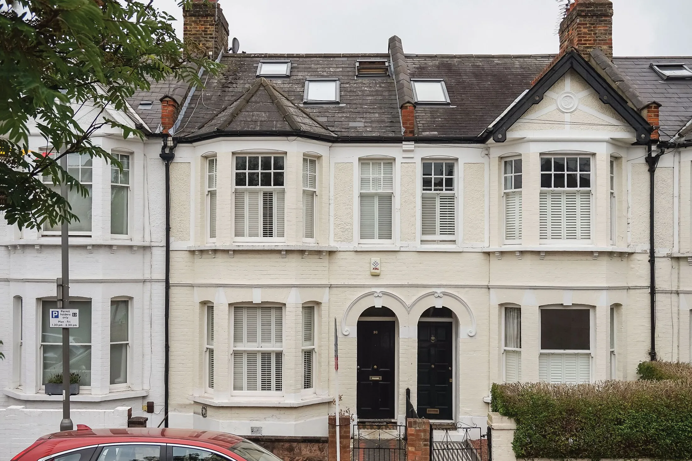 House Astonville Street in Greater London