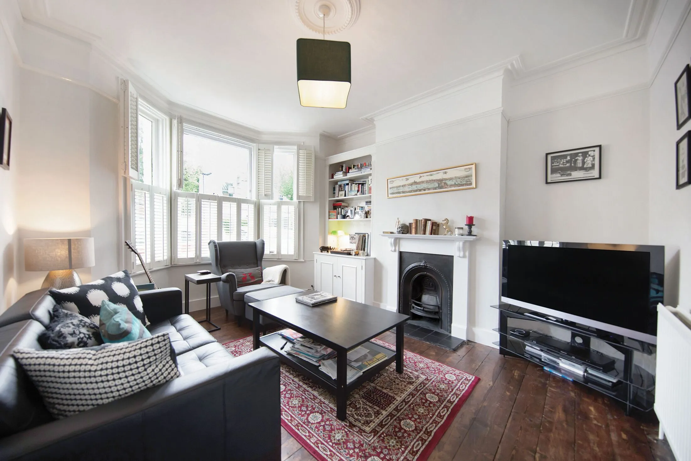 House Astonville Street in Greater London