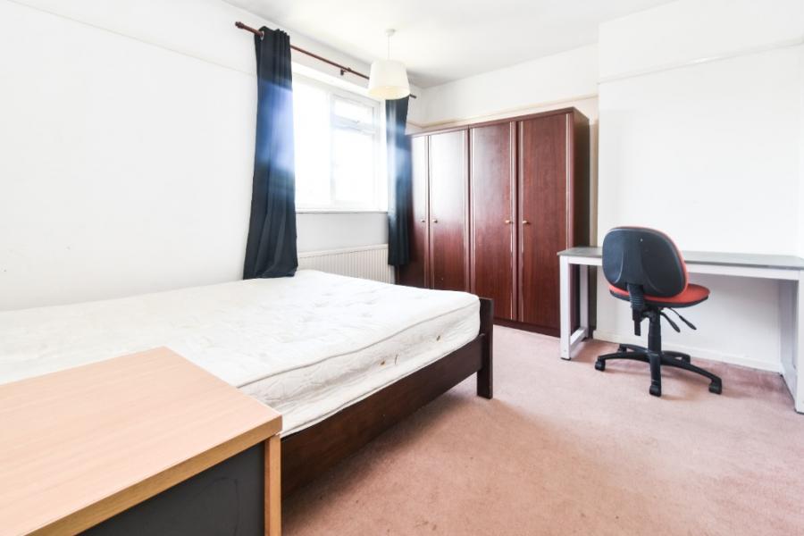 Room Wakefield Road in Norwich