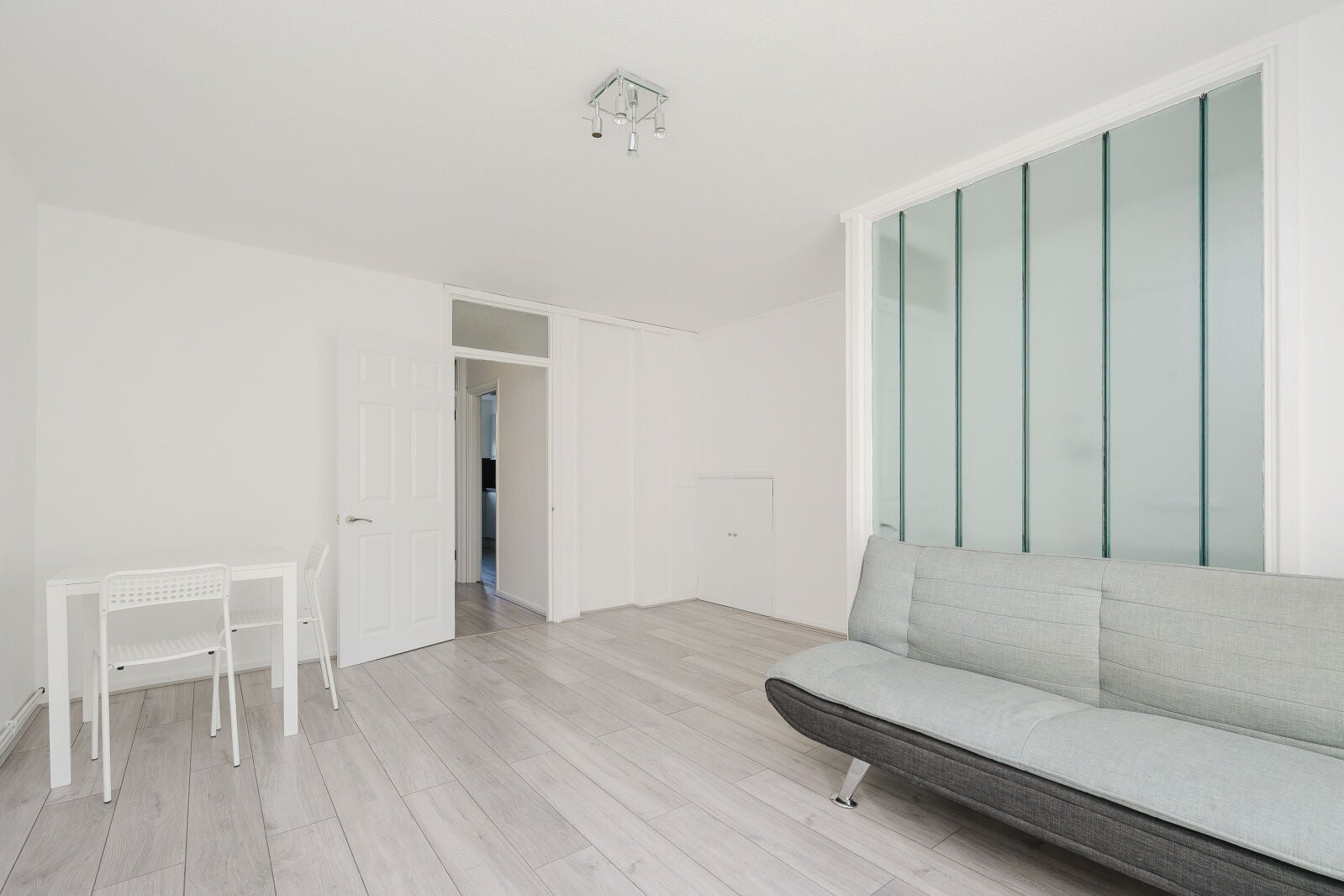 Flat Florence Road in Greater London