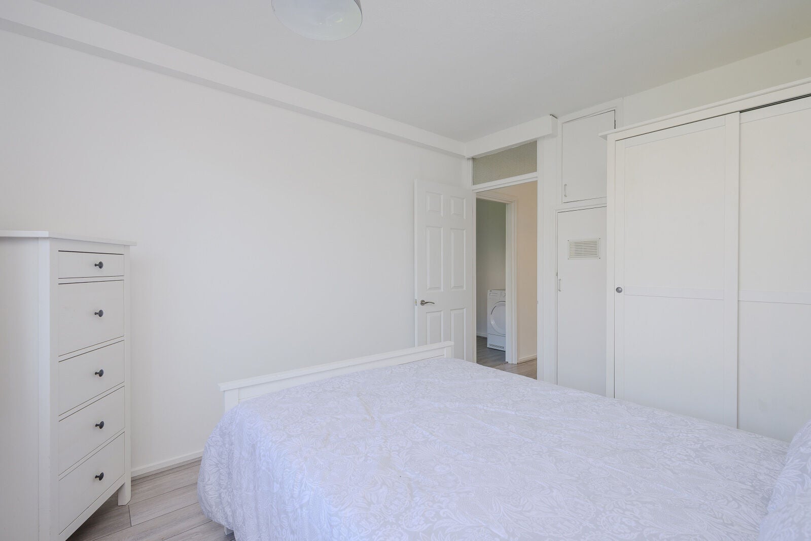 Flat Florence Road in Greater London