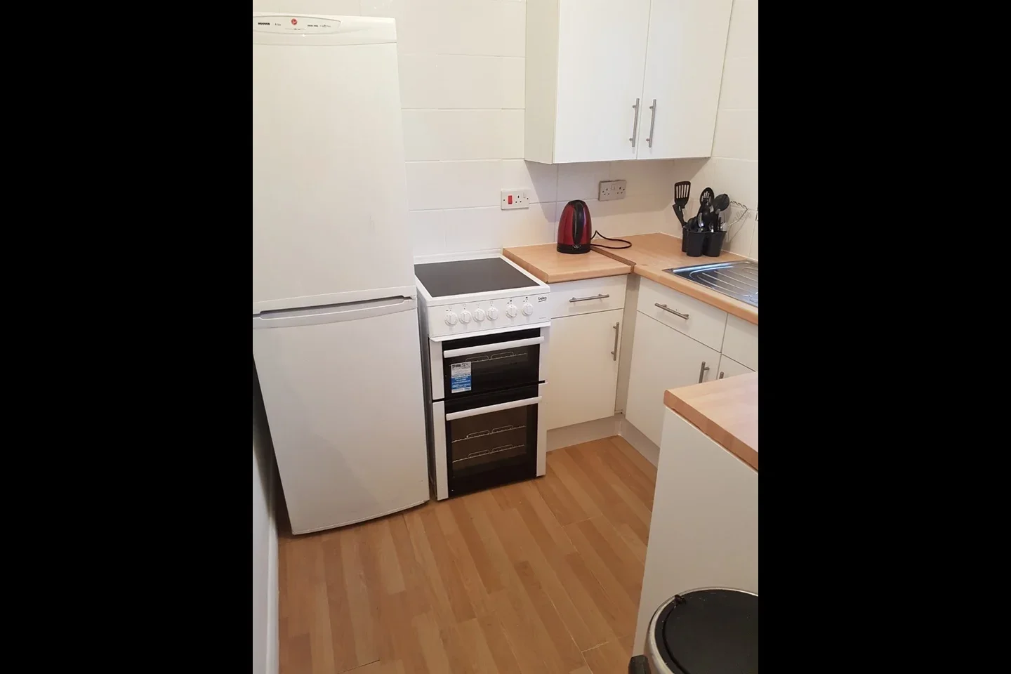 Flat Charlton Road in Greater London