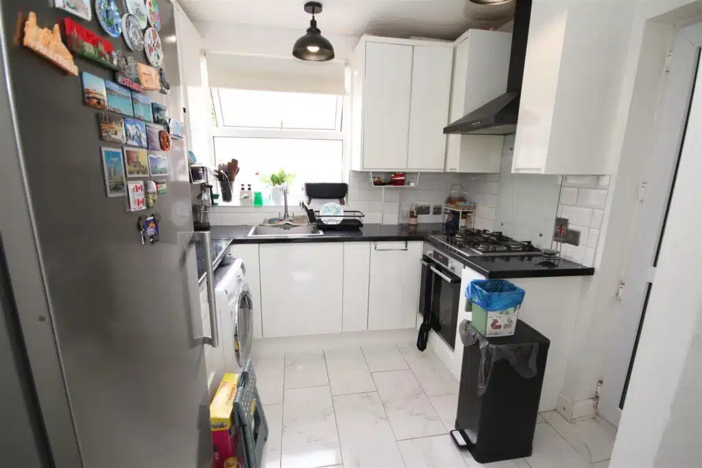 House Andrew Close in Greater London