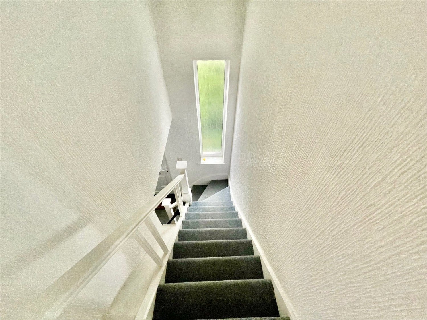 Flat Stanhope Road in Greater London