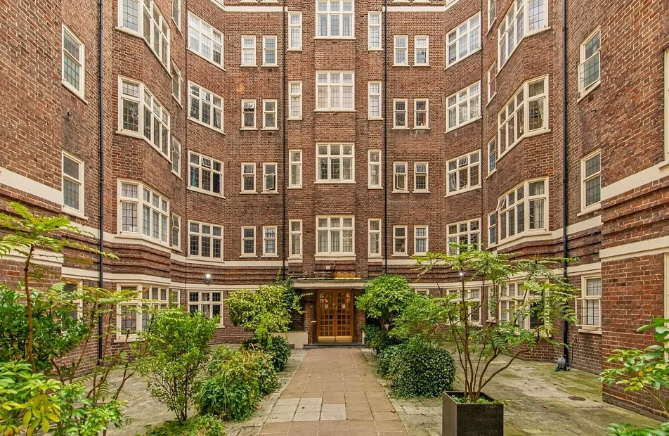 Flat Judd Street in Greater London