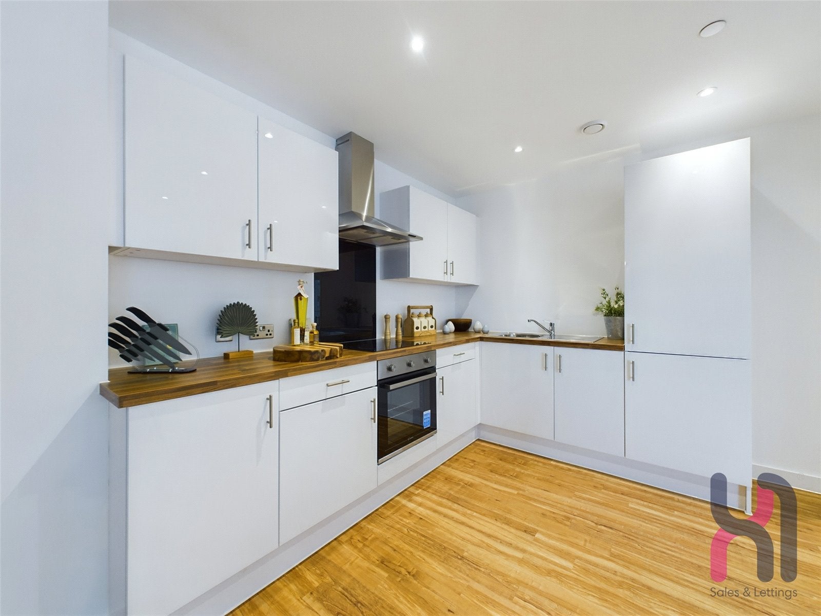 Flat Pomona Strand in Trafford