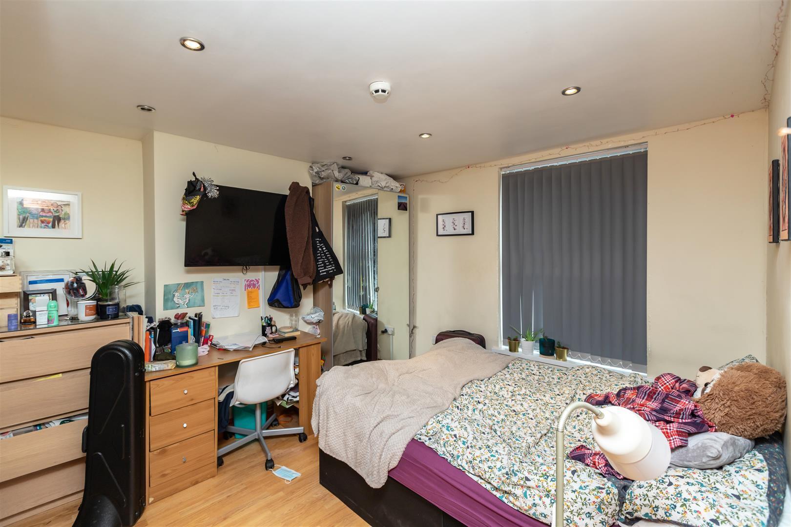 Flat Bournbrook Road in Birmingham