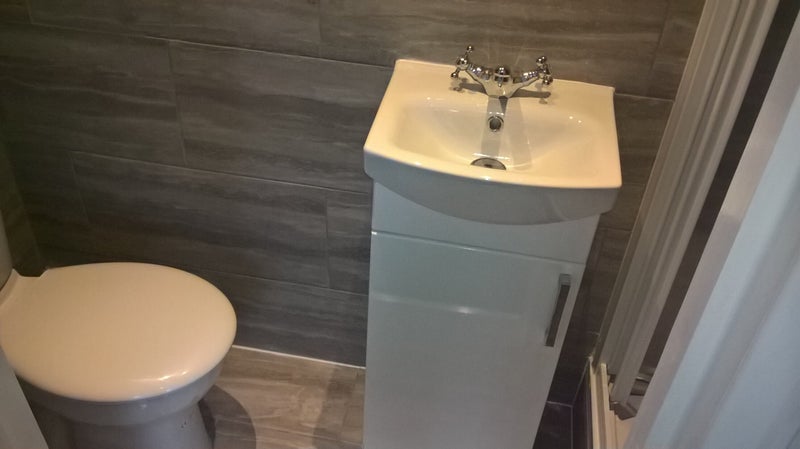 Room Kingsholm Gardens in Greater London