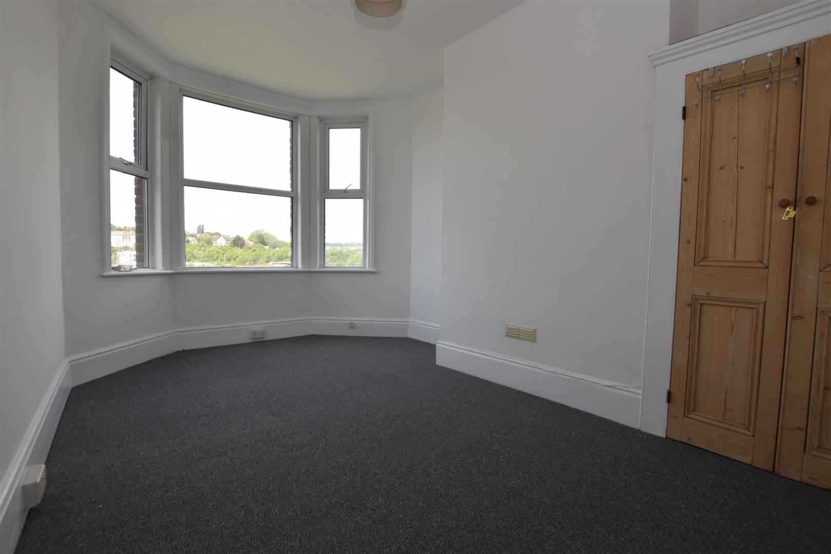 Flat Milward Road in St Leonards