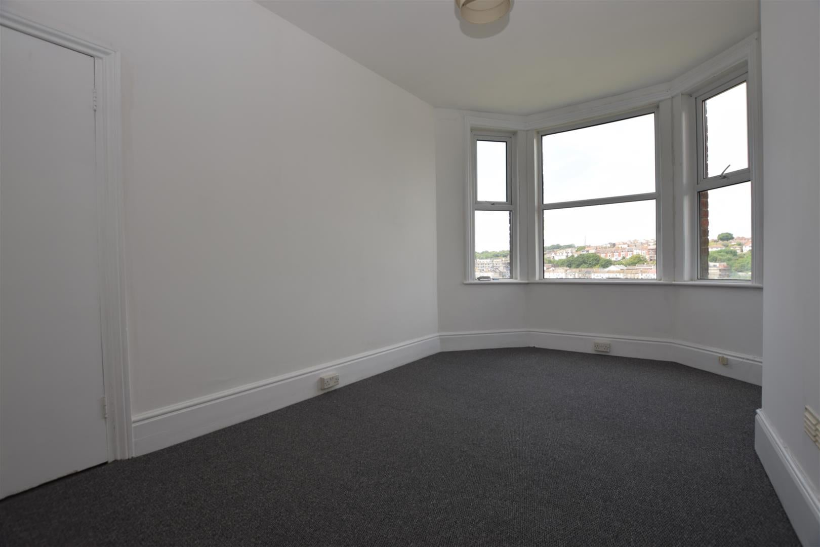 Flat Milward Road in St Leonards