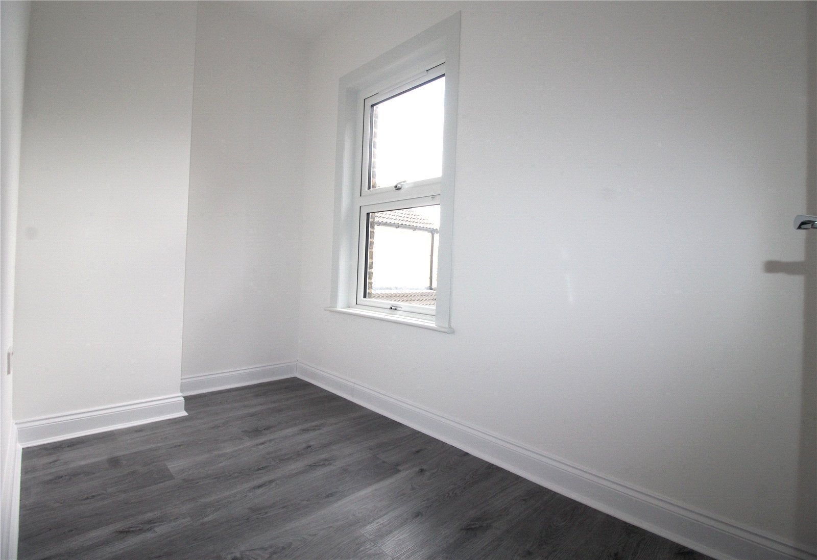 Flat Kent Road in Gravesham