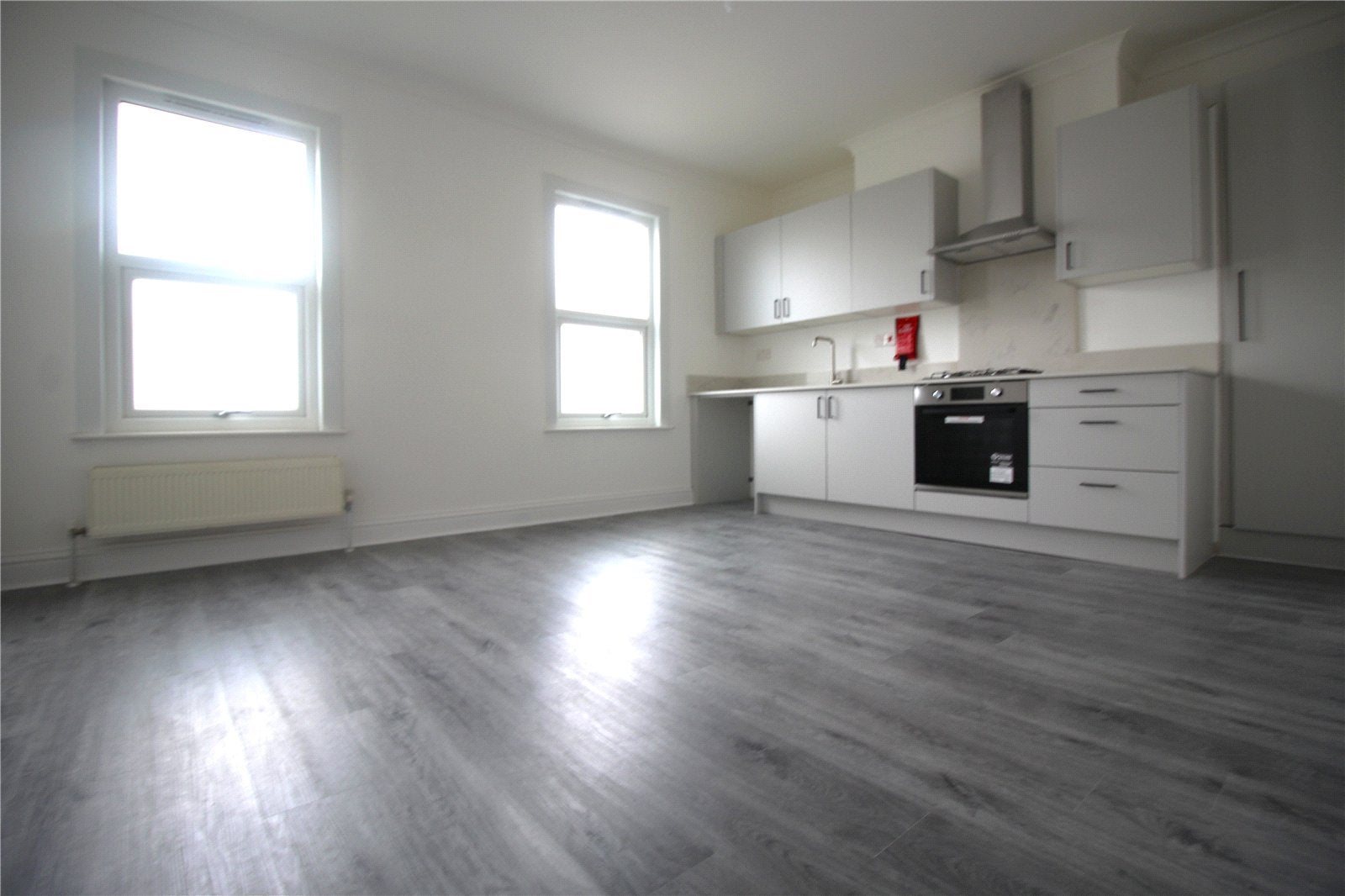 Flat Kent Road in Gravesham