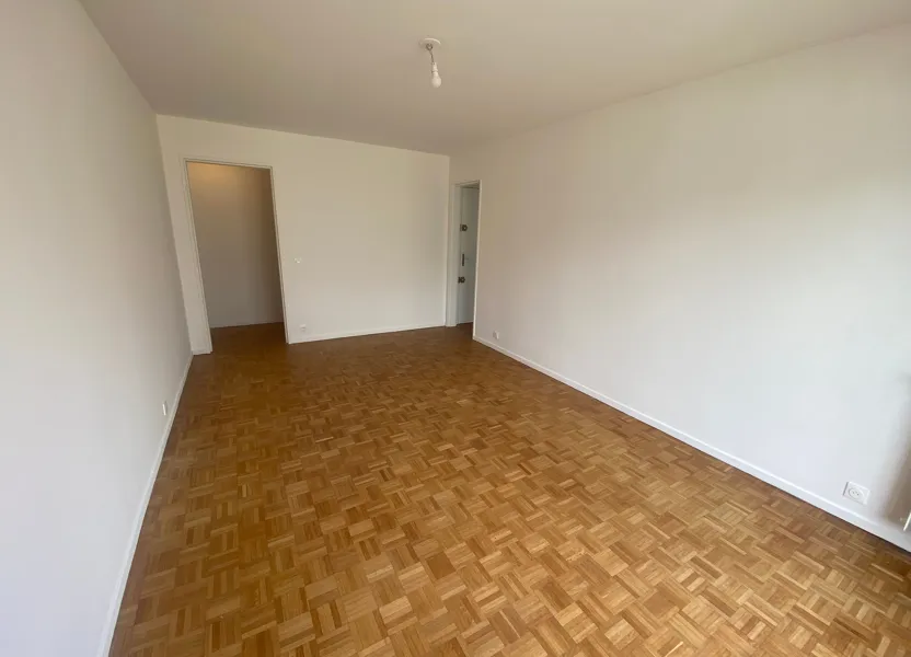 Appartement Rue des Petites-Écuries à Paris