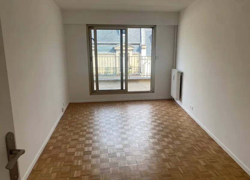 Appartement Rue des Petites-Écuries à Paris