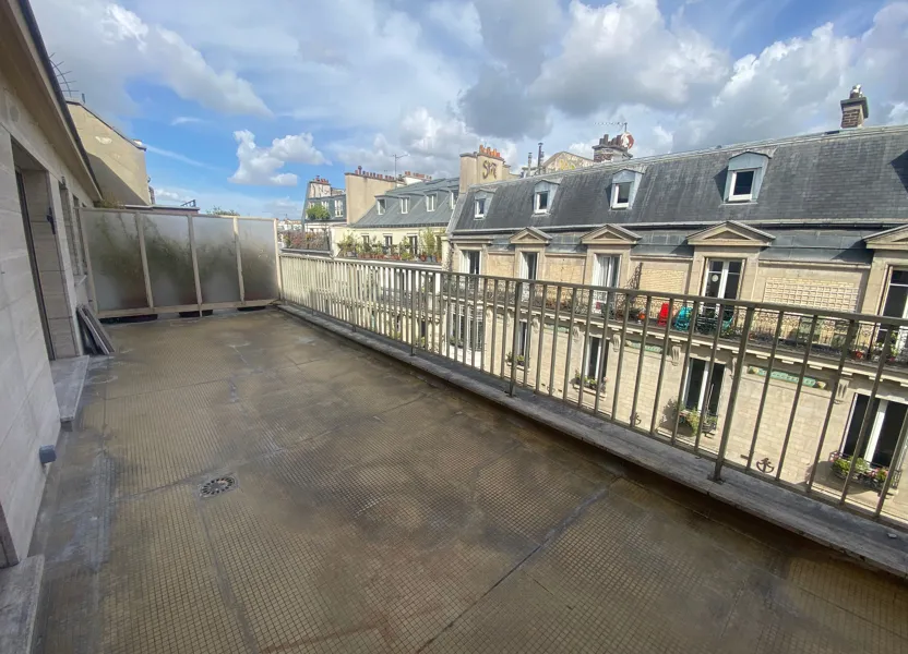 Appartement Rue des Petites-Écuries à Paris