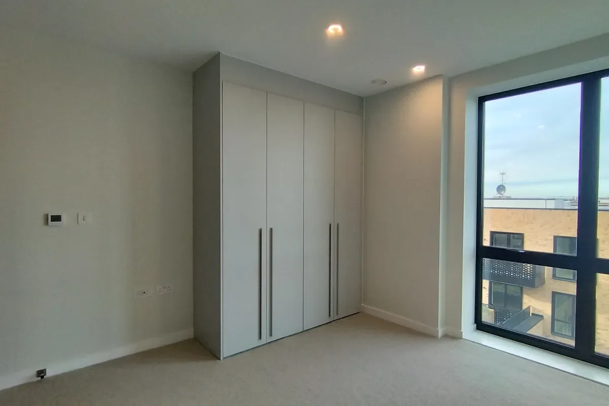 Flat Boston Road in Greater London