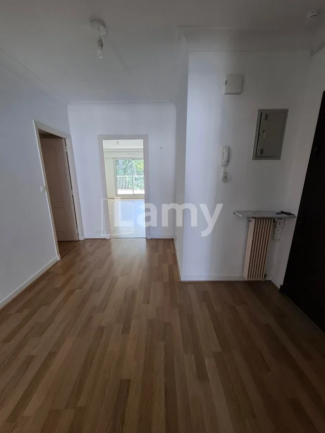 Flat Rue Deshoulières in Nantes