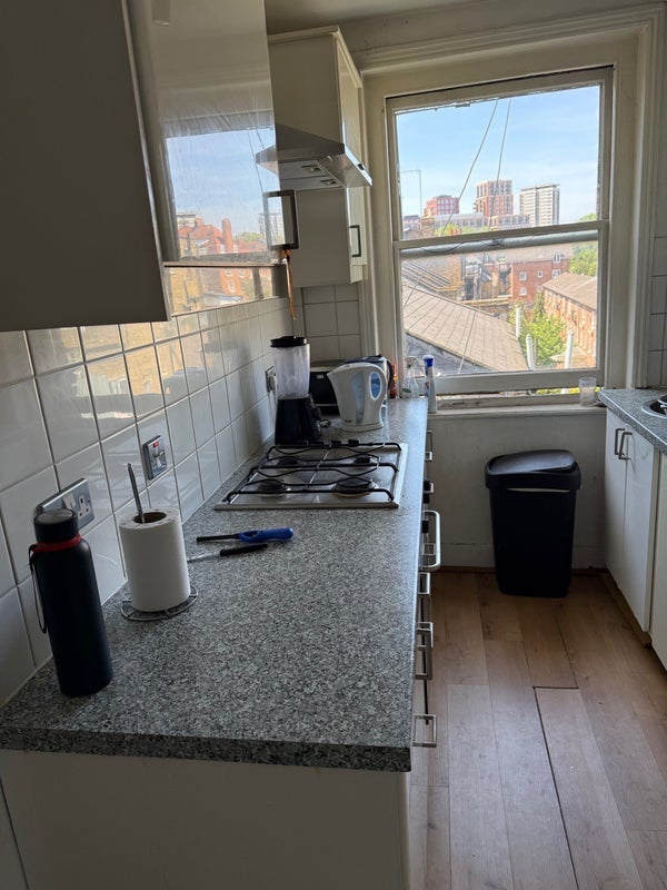 Room Lisson Grove in City of Westminster