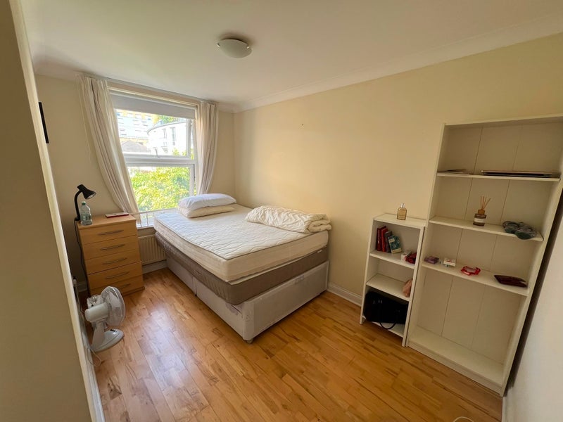 Room Central Street in Greater London