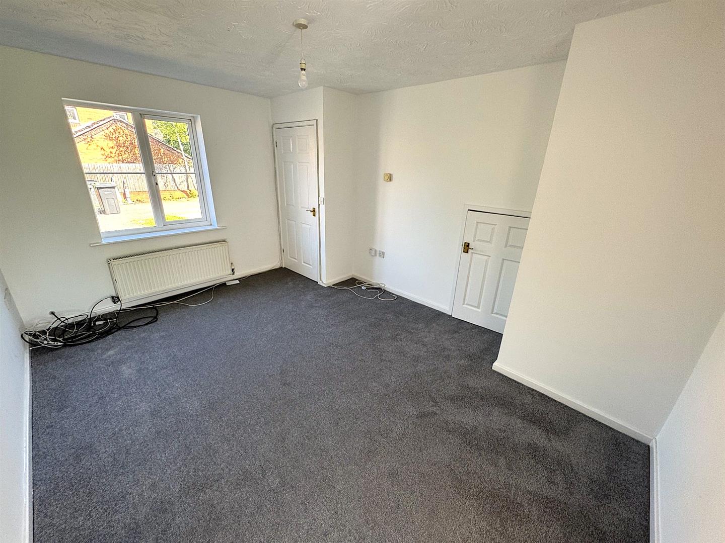 House Lowry Close in Corby
