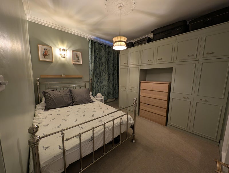 Flat Rowallan Road in Greater London